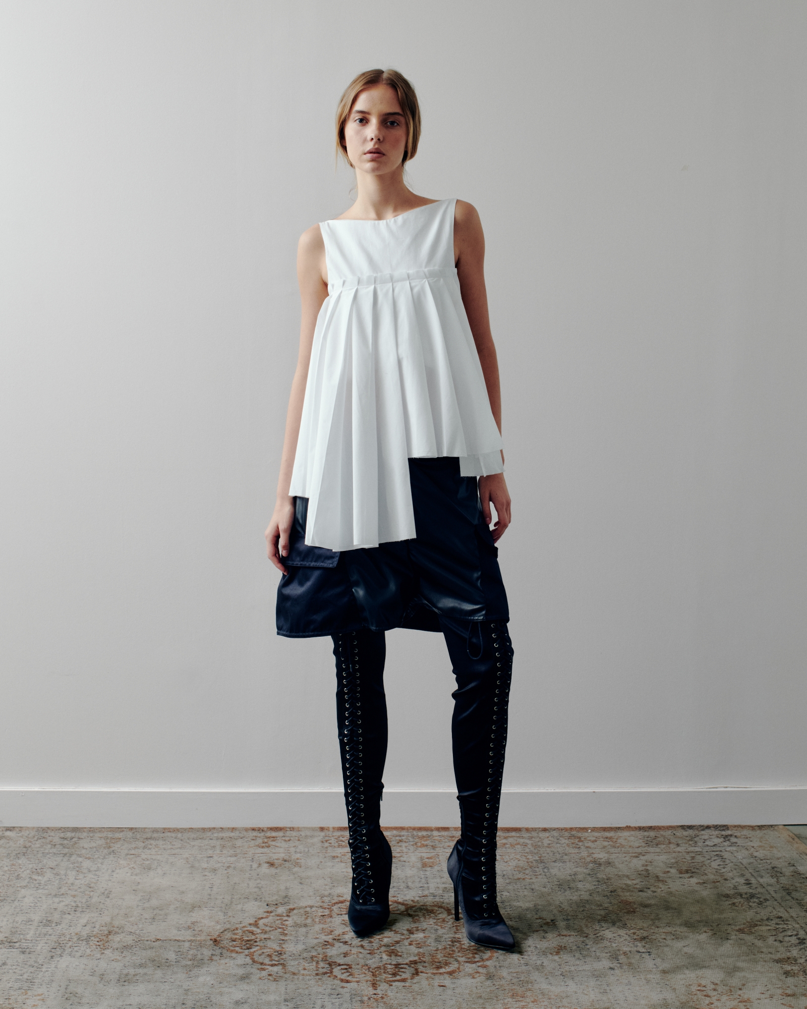 CEM CINAR SS26: The tulip, a quiet emblem of heritage Cem Cinar  AutrementPR